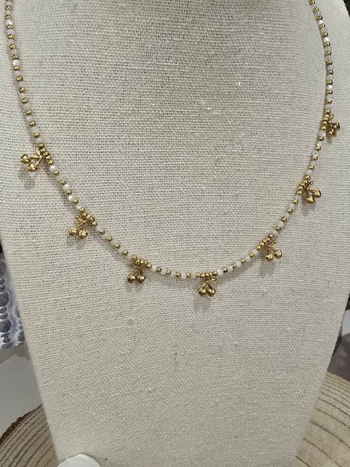 COLLIER