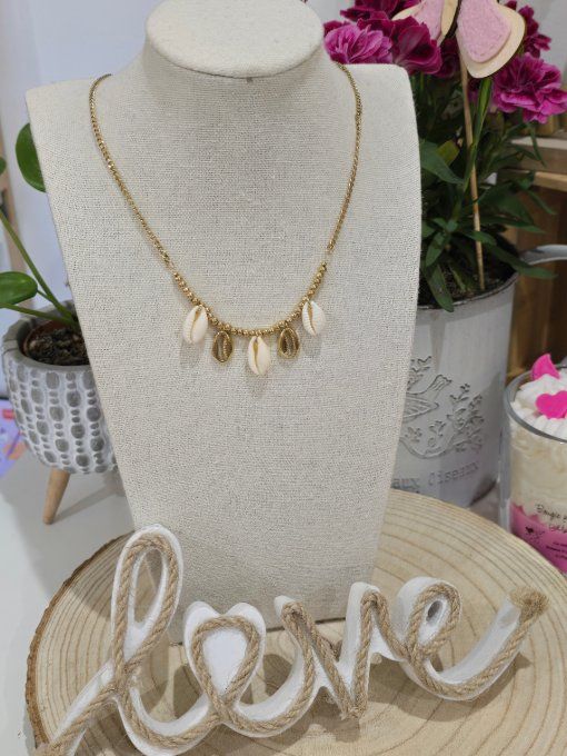 COLLIER