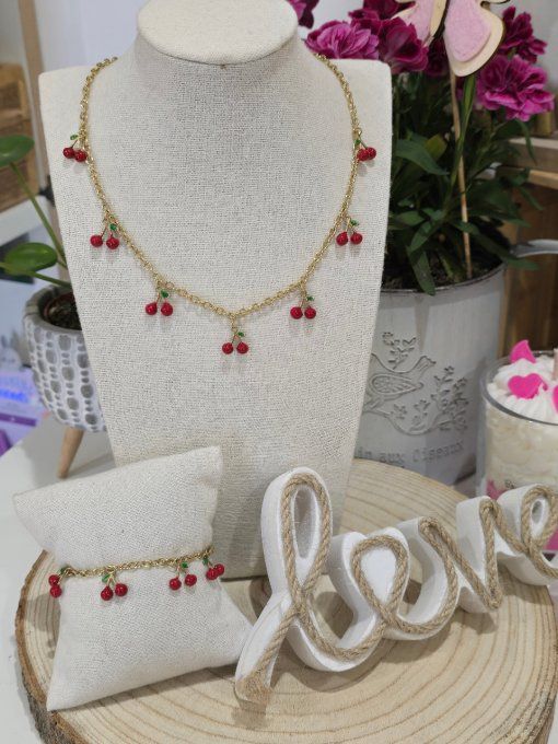 COLLIER