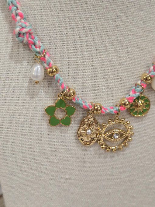 COLLIER