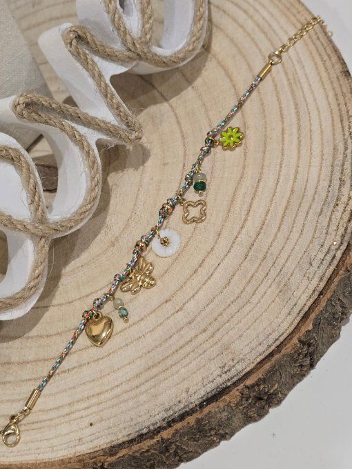 BRACELET