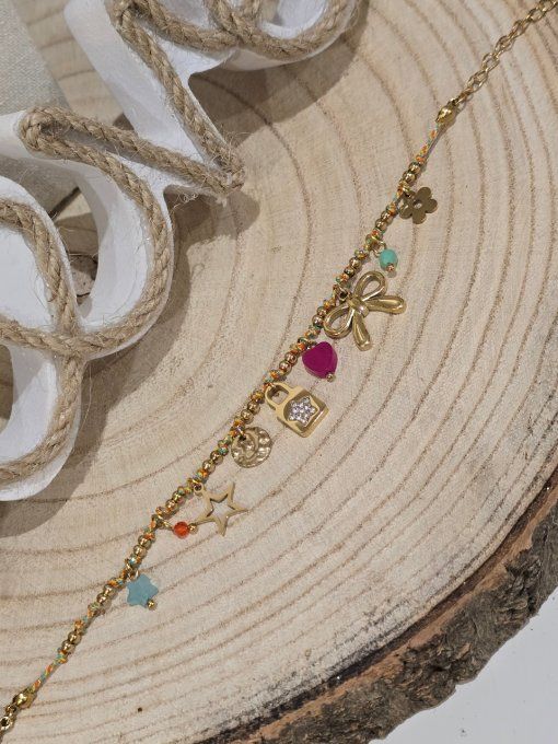 BRACELET