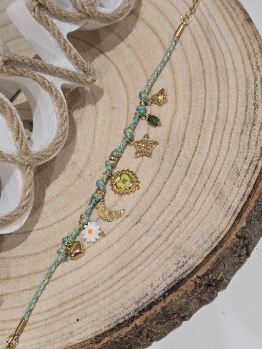 BRACELET
