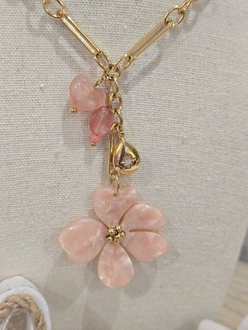 COLLIER