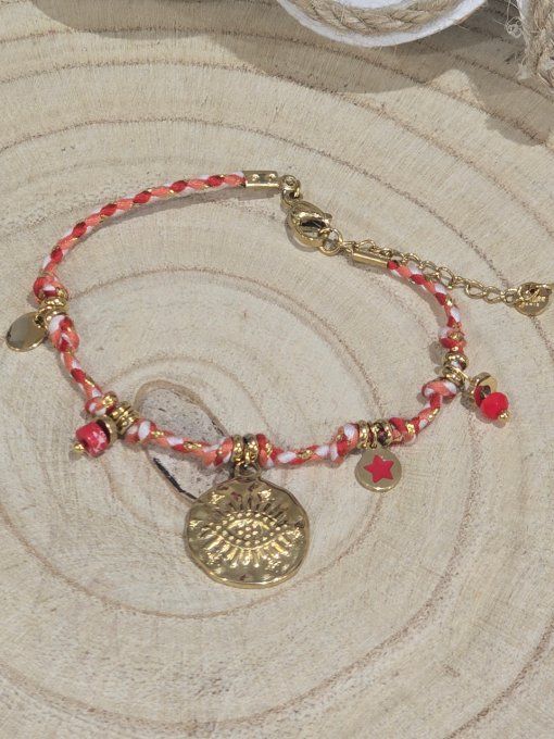 BRACELET