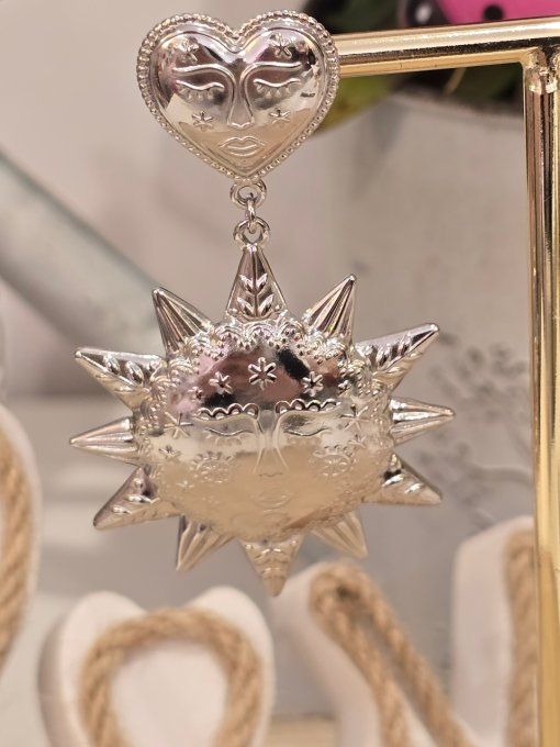 BOUCLES D'OREILLES