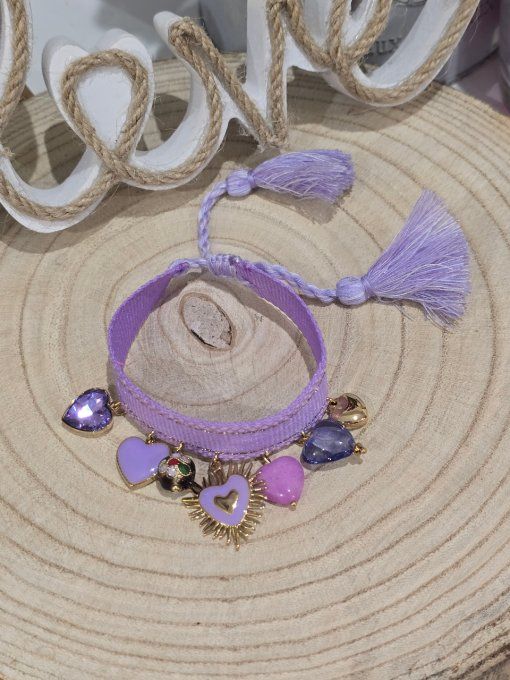 BRACELET