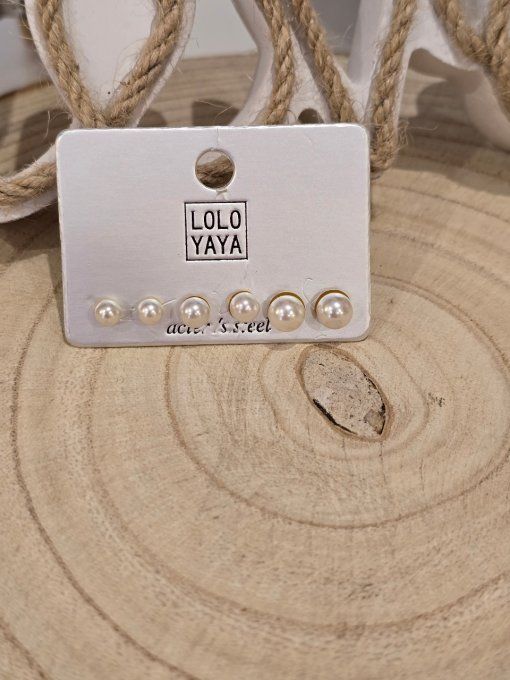 BOUCLES D'OREILLES