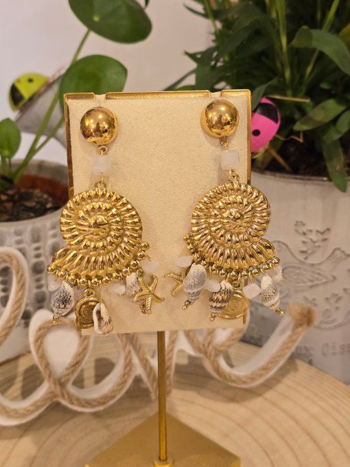 BOUCLES D'OREILLES