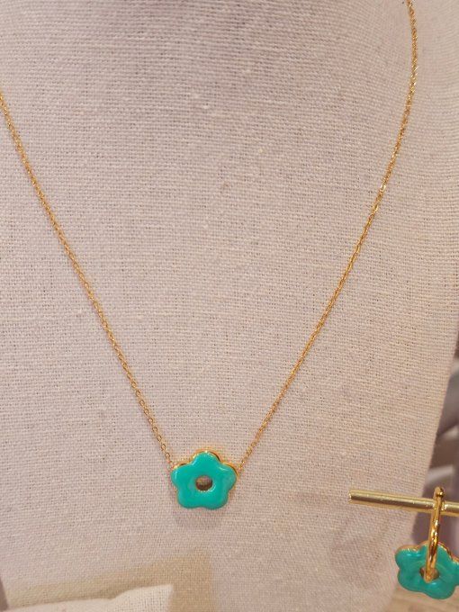 COLLIER