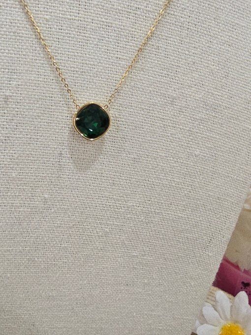 COLLIER