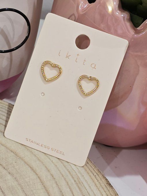 BOUCLES D'OREILLES