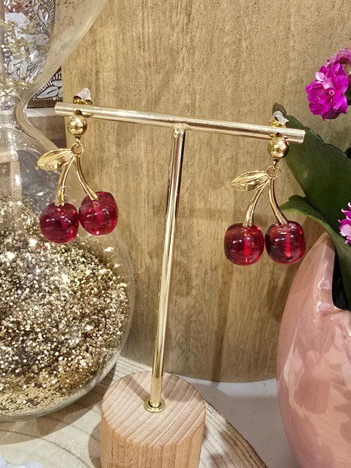 BOUCLES D'OREILLES