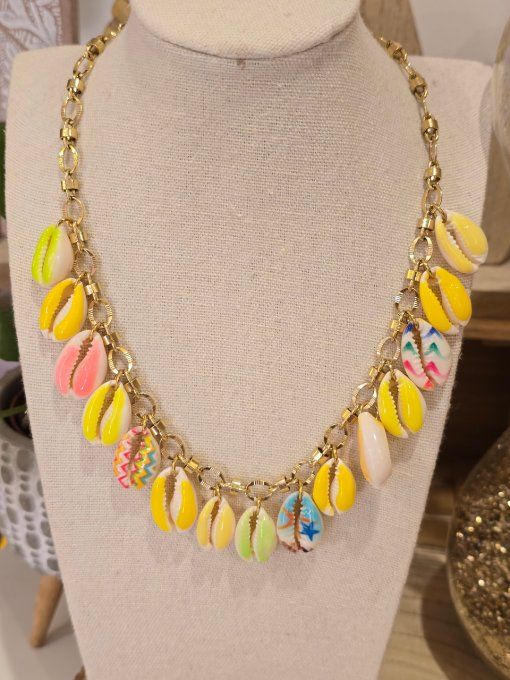 COLLIER