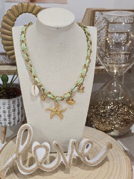 COLLIER