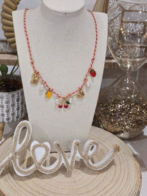 COLLIER