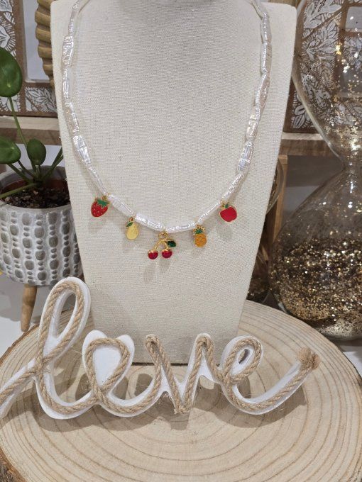 COLLIER