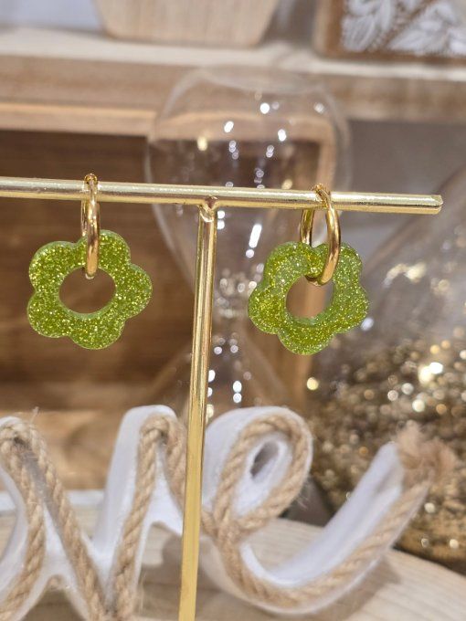 BOUCLES D'OREILLES