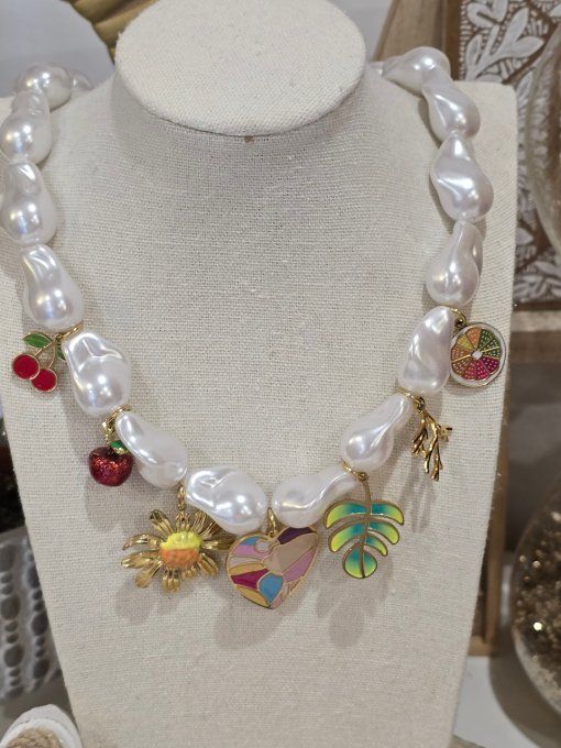 COLLIER