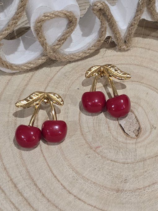 BOUCLES D'OREILLES