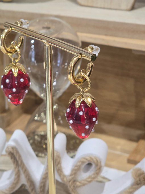 BOUCLES D'OREILLES