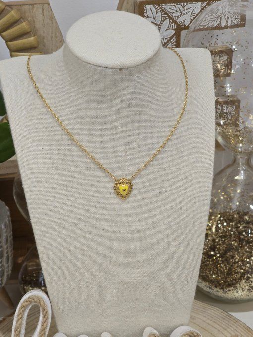 COLLIER