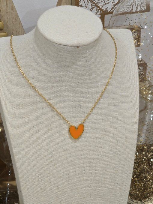 COLLIER