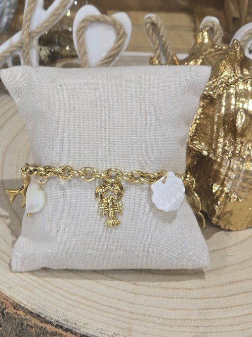 BRACELET