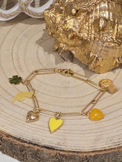 BRACELET