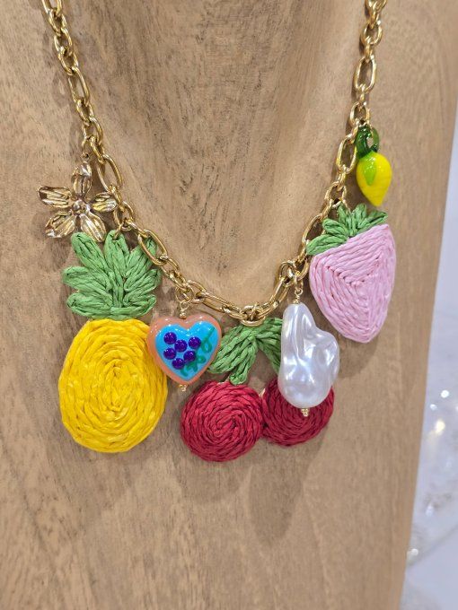 COLLIER