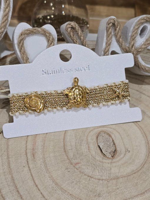 BRACELET