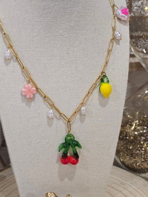 COLLIER