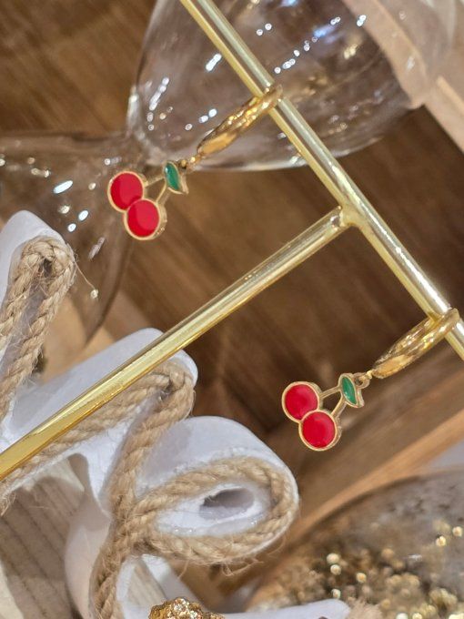 BOUCLES D'OREILLES