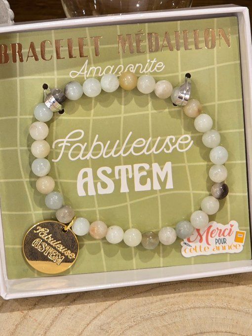 BRACELET