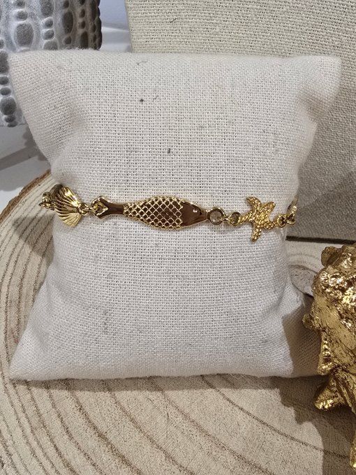 BRACELET