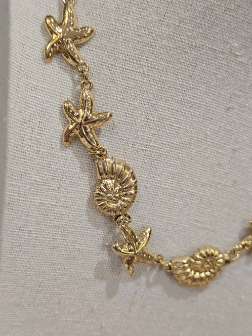 COLLIER