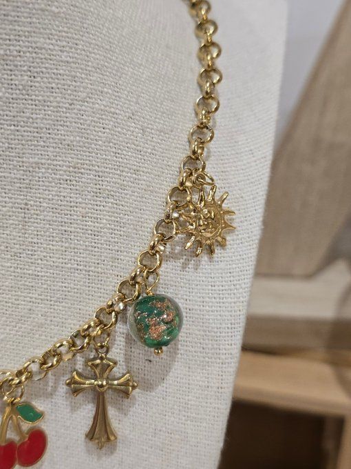 COLLIER