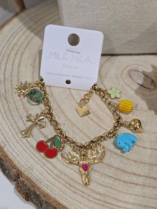 BRACELET