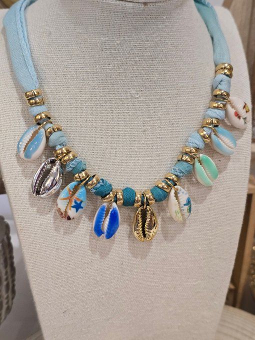 COLLIER