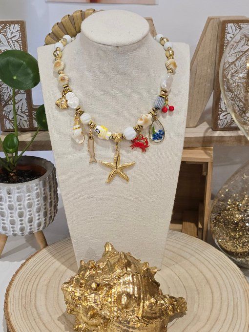 COLLIER