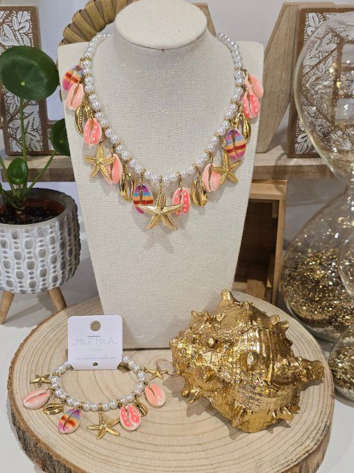 COLLIER
