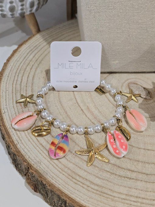 BRACELET
