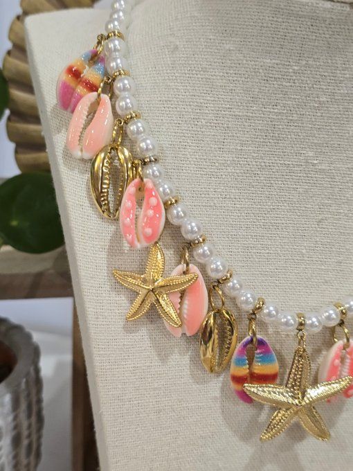 COLLIER