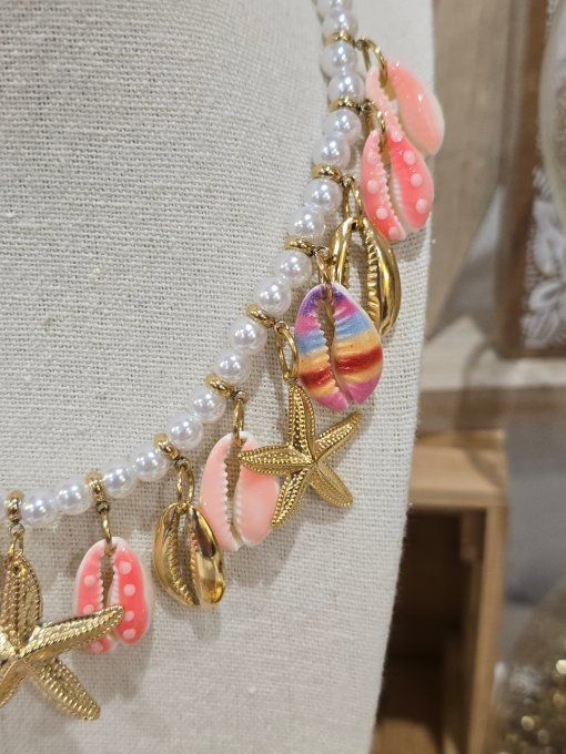 COLLIER