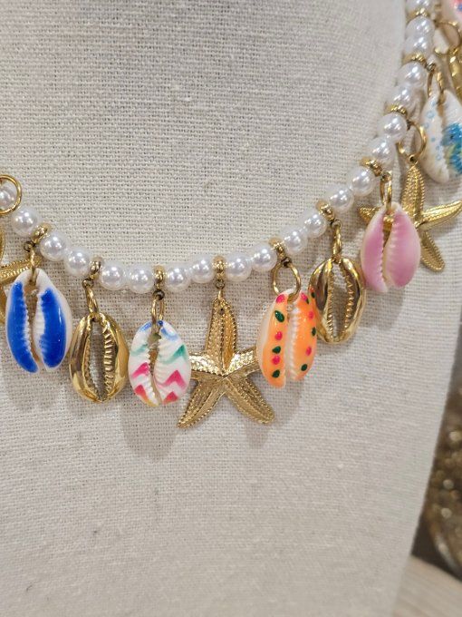 COLLIER