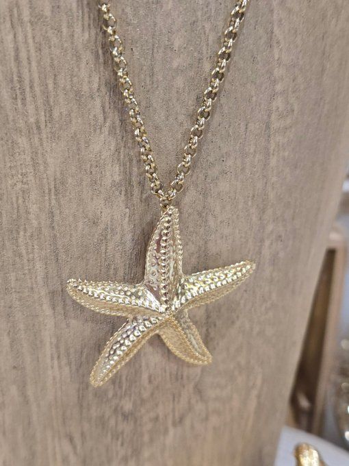COLLIER