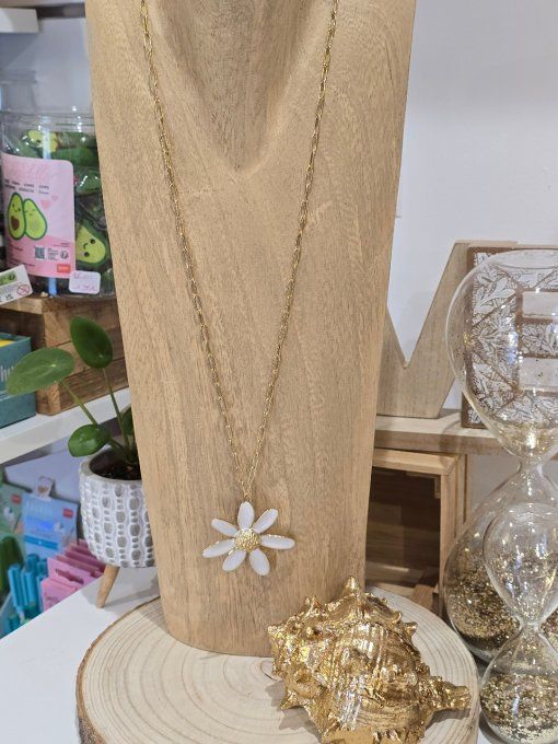 COLLIER