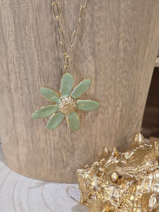 COLLIER