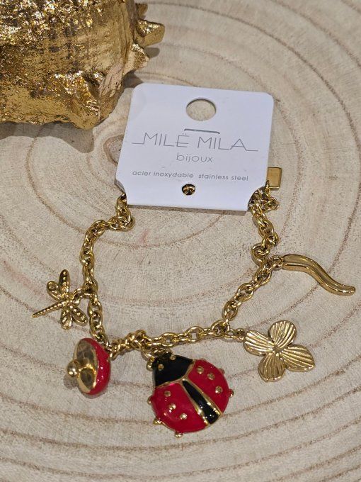 BRACELET