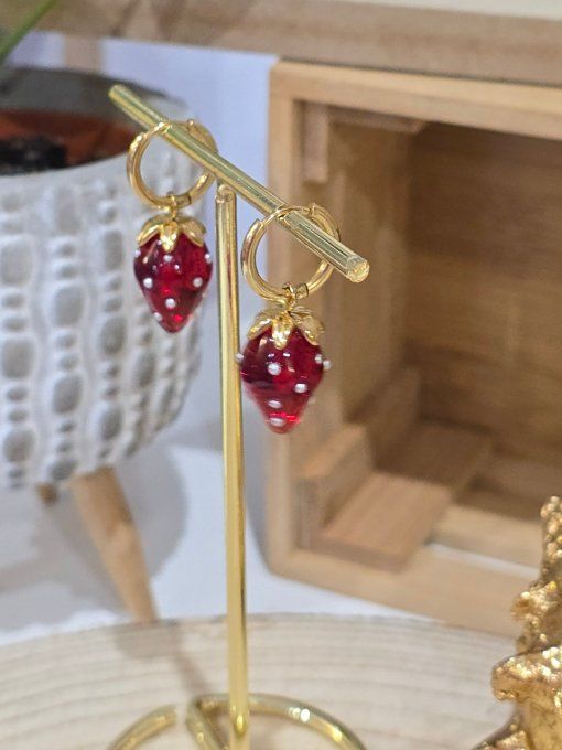 BOUCLES D'OREILLES